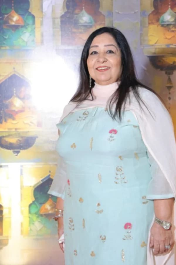 Before: Day 1 - Charu Lamba, 15 kg lost in 3 months